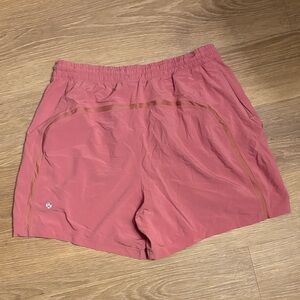 Lululemon Pacebreaker Shorts 5 inch